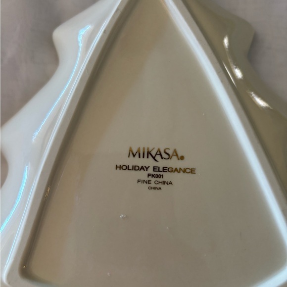 Tree Candy Dish Mikasa Fine Porcelain Holiday Elegance Candy Dish 8 5/8” - Picture 3 of 4